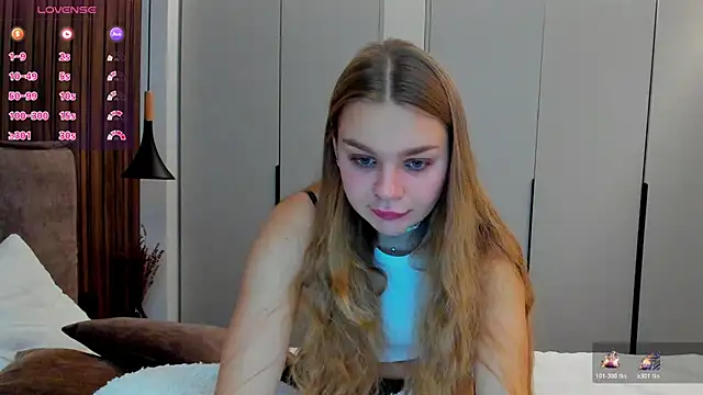 Molly sweetie online show from November 6, 2025, 7:09 am