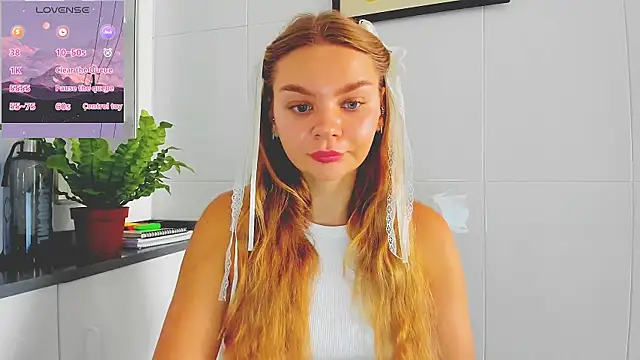 Molly sweetie online show from July 7, 2026, 6:38 am