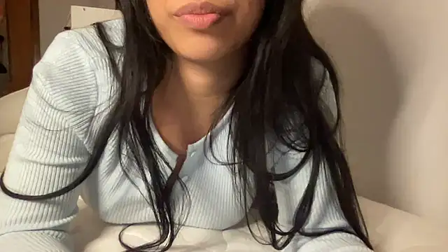 Dulce latingirl online show from March 20, 2025, 10:29 pm