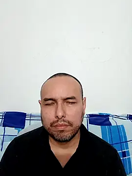 Snapshot of ElSunEagle chatting on February 12, 2026, 1:33 am ElSunEagle online show from February 12, 2026, 1:33 am