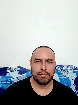 Snapshot of ElSunEagle chatting on February 15, 2026, 1:13 am ElSunEagle online show from February 15, 2026, 1:13 am