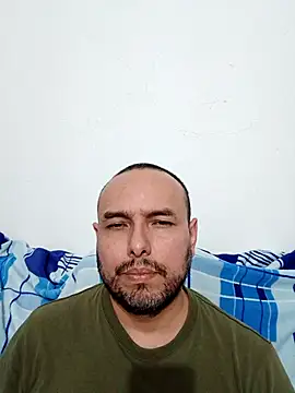 Snapshot of ElSunEagle chatting on February 19, 2026, 12:28 am ElSunEagle online show from February 19, 2026, 12:28 am