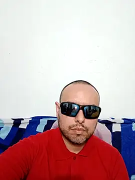 ElSunEagle online show from May 18, 2026, 2:29 am