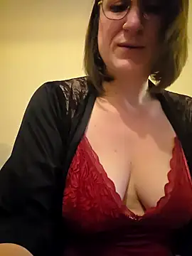 Snapshot of minierose chatting on February 27, 2025, 7:12 am minierose online show from February 27, 2025, 7:12 am