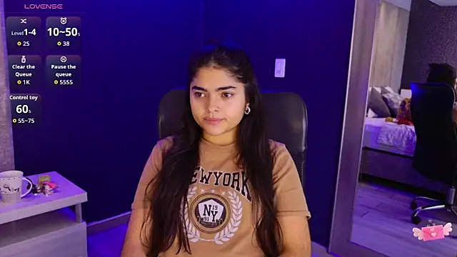 GiselOrtiz online show from November 23, 2025, 11:21 am