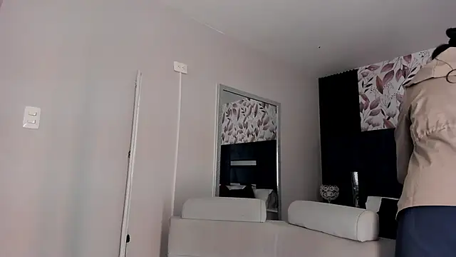 Snapshot of GiselOrtiz chatting on June 1, 2026, 11:01 am GiselOrtiz online show from June 1, 2026, 11:01 am