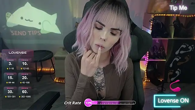 Kerry Kirk online show from November 23, 2025, 8:52 pm