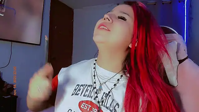 madisonx17 online show from November 15, 2025, 3:04 am