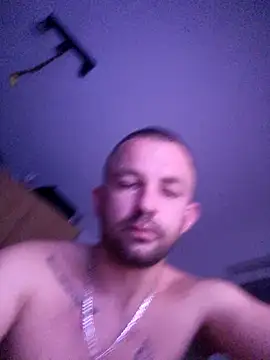 Snapshot of magicSeX4You chatting on October 14, 2025, 9:48 pm magicSeX4You online show from October 14, 2025, 9:48 pm