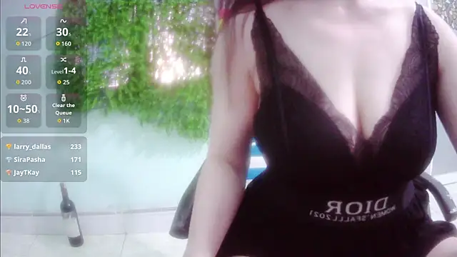 Snapshot of Yii-Ser chatting on September 13, 2025, 9:53 am Yii-Ser online show from September 13, 2025, 9:53 am