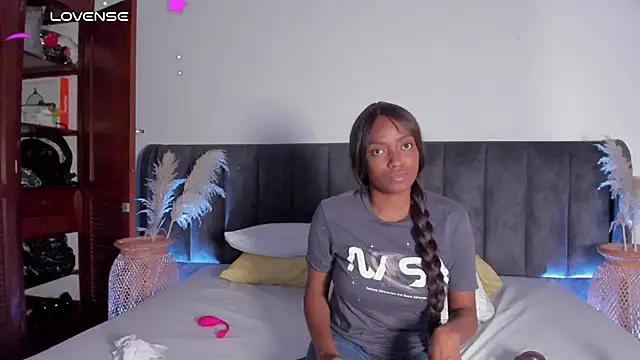 Martina jackson 15 online show from February 25, 2025, 2:58 am