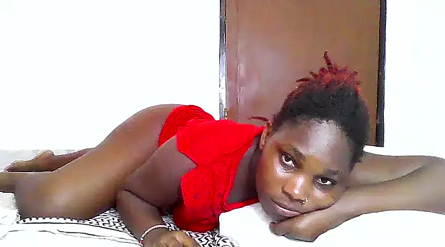 Snapshot of SexyKimberly23 chatting on February 13, 2025, 12:32 pm SexyKimberly23 online show from February 13, 2025, 12:32 pm