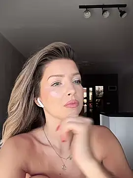 SonyaD  online show from December 16, 2024, 8:41 am