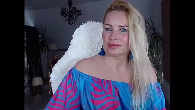 eyesangel22 online show from January 24, 2025, 9:49 am