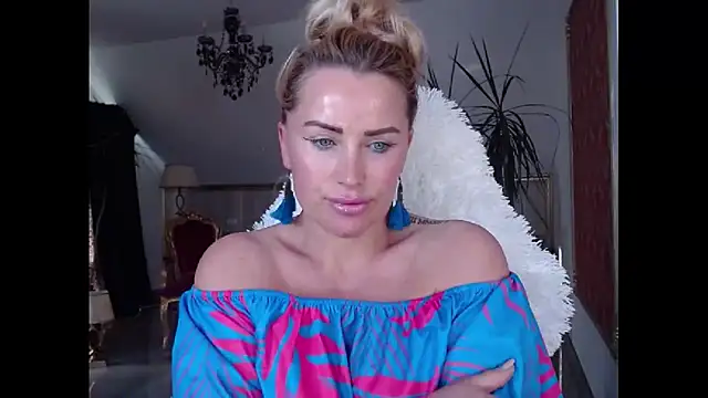 eyesangel22 online show from February 26, 2025, 2:14 pm