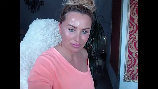 eyesangel22 online show from March 13, 2025, 2:33 pm