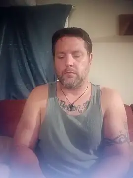 Snapshot of Buddy_Cuck chatting on September 13, 2025, 9:14 pm Buddy Cuck online show from September 13, 2025, 9:14 pm