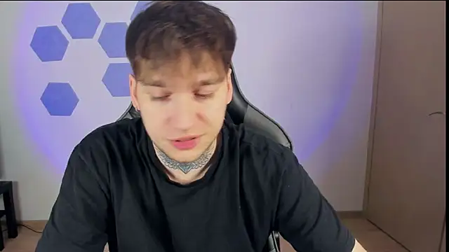 Chris Tyson online show from January 21, 2025, 2:22 am