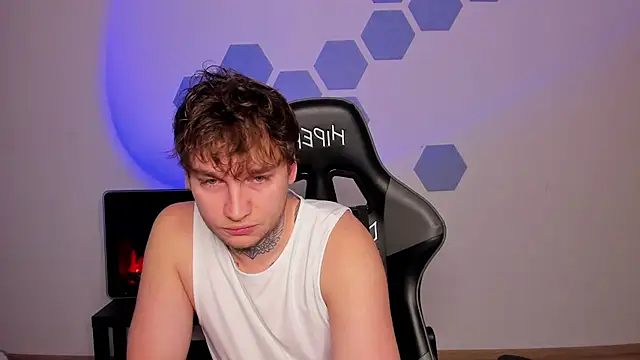 Chris Tyson online show from November 19, 2025, 9:09 am