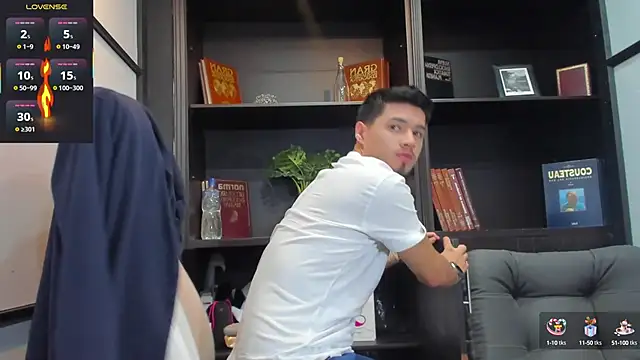 Snapshot of EdwardRoss_ chatting on February 27, 2025, 7:15 pm EdwardRoss online show from February 27, 2025, 7:15 pm