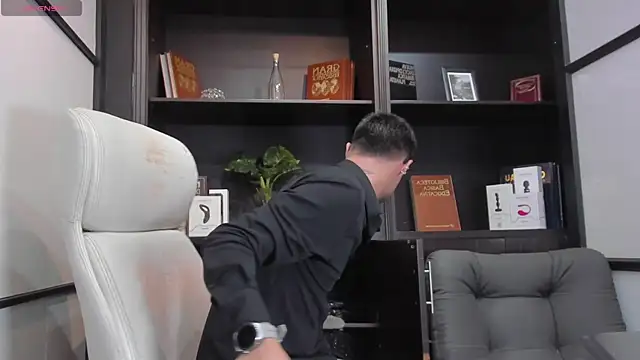 Snapshot of EdwardRoss_ chatting on March 12, 2025, 8:20 pm EdwardRoss online show from March 12, 2025, 8:20 pm