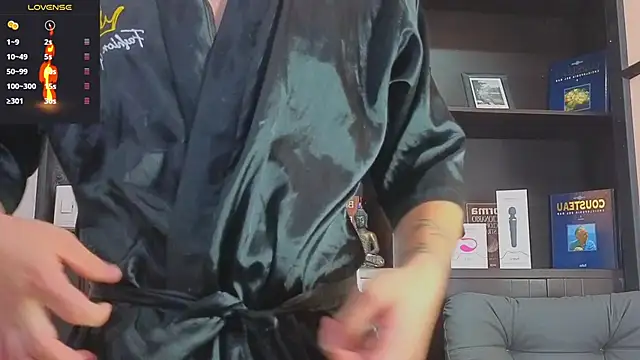 Snapshot of EdwardRoss_ chatting on September 14, 2025, 8:41 pm EdwardRoss online show from September 14, 2025, 8:41 pm