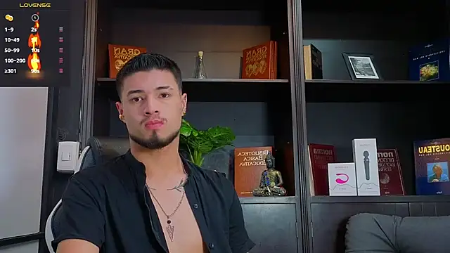 Snapshot of EdwardRoss_ chatting on September 22, 2025, 9:06 pm EdwardRoss online show from September 22, 2025, 9:06 pm