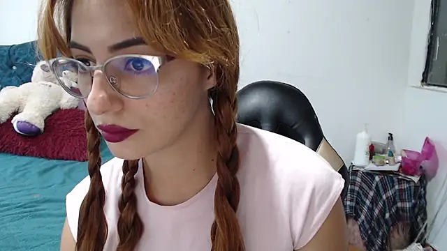 Kate lorens9 online show from April 5, 2026, 5:32 pm