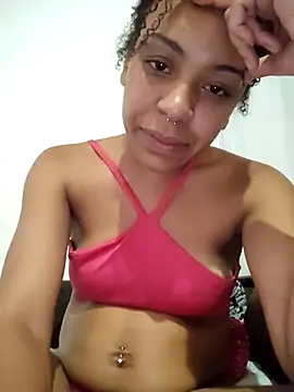 Julia Pretinha online show from October 7, 2025, 1:30 pm