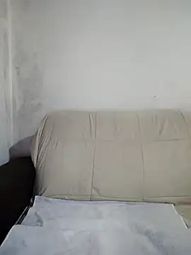 Julia Pretinha online show from March 8, 2026, 12:52 am