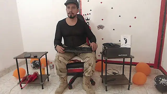 KalethBigDick online show from November 5, 2025, 11:32 am