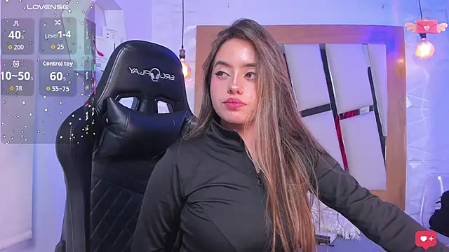 ary cooper  online show from October 24, 2025, 12:23 pm