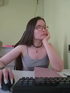 U KINKY online show from April 30, 2026, 11:38 am