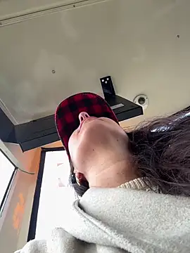 eveangelll online show from March 24, 2026, 5:12 am