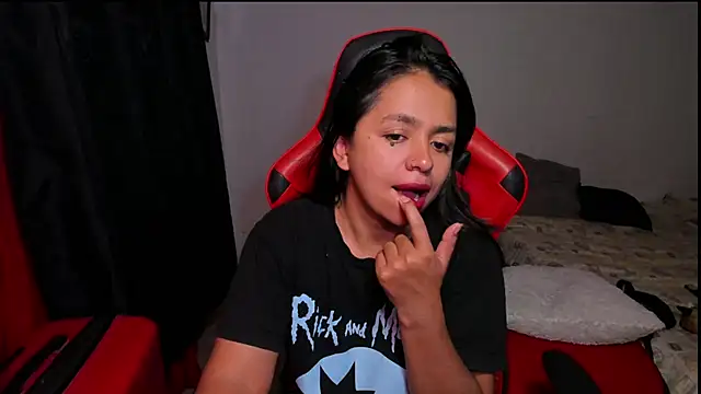 Snapshot of cory_rose chatting on October 5, 2025, 4:11 am cory rose online show from October 5, 2025, 4:11 am