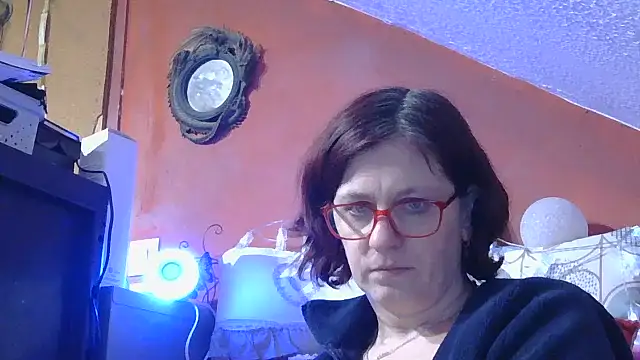 Snapshot of lanax chatting on March 5, 2026, 1:18 pm lanax online show from March 5, 2026, 1:18 pm