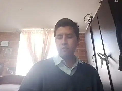 Snapshot of greeneyes999999999999 chatting on October 15, 2025, 8:31 pm greeneyes999999999999 online show from October 15, 2025, 8:31 pm