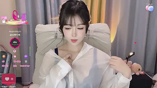 7-Love online show from October 4, 2025, 1:20 pm