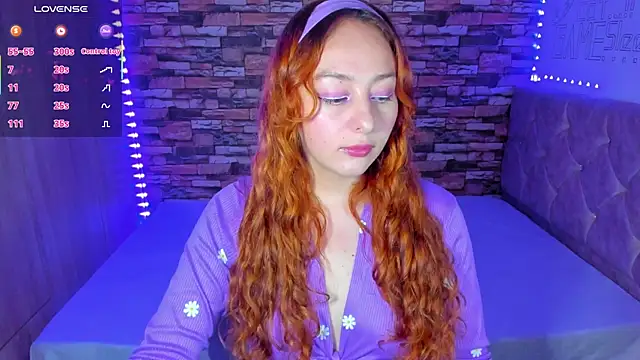 April sommer1 online show from March 19, 2025, 1:21 am