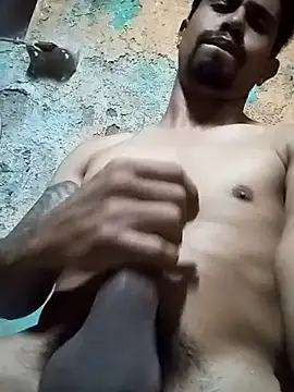 Snapshot of pene_latinoriico chatting on February 15, 2025, 11:50 am pene latinoriico online show from February 15, 2025, 11:50 am