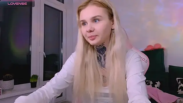 Britney Lynch online show from March 14, 2026, 6:24 pm