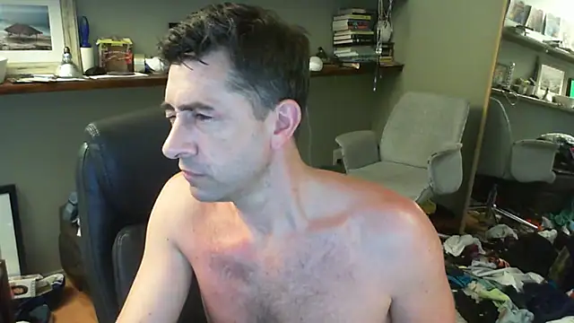 Snapshot of jackaslice chatting on October 7, 2025, 8:06 pm jackaslice online show from October 7, 2025, 8:06 pm