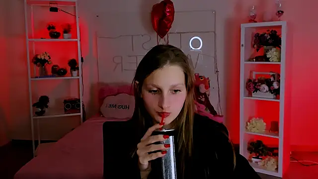 Snapshot of EllaHorton chatting on February 27, 2025, 4:53 pm EllaHorton online show from February 27, 2025, 4:53 pm