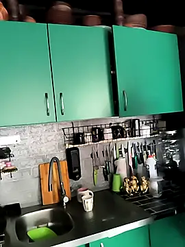 jusichka online show from October 24, 2025, 6:10 am