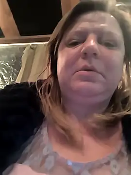 jusichka online show from April 10, 2026, 5:50 pm