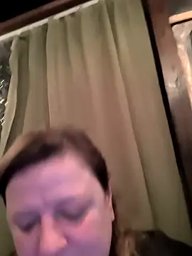 jusichka online show from April 18, 2026, 6:34 pm