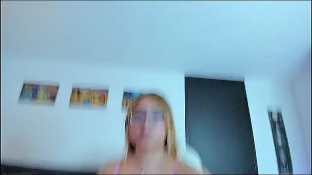 engell brunet online show from March 11, 2026, 4:51 am