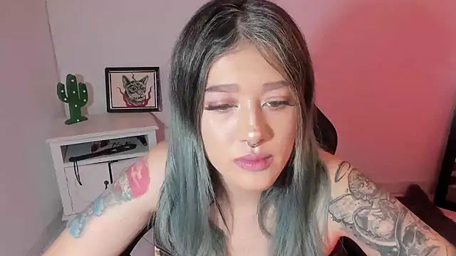 kat apple online show from November 1, 2025, 8:22 pm