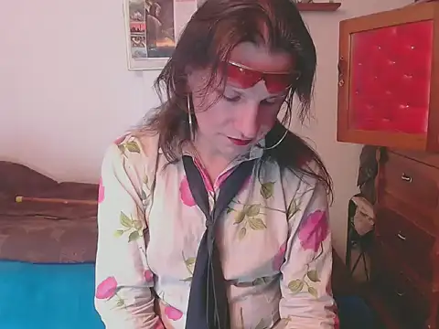 LorenJade online show from January 16, 2026, 7:45 am