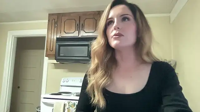 sexylilly69 online show from June 5, 2026, 12:39 am